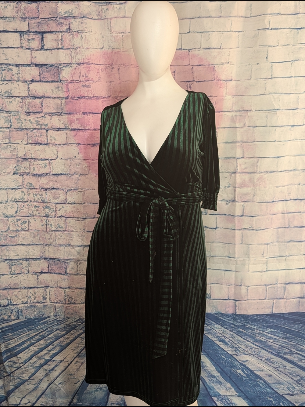 Modcloth Emerald Green Velvet Wrap Midi Dress